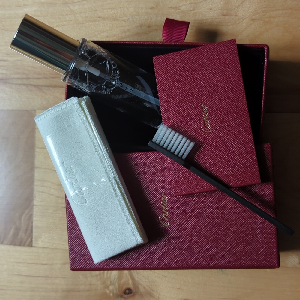 NWT/NIB Cartier Cleaning Kit